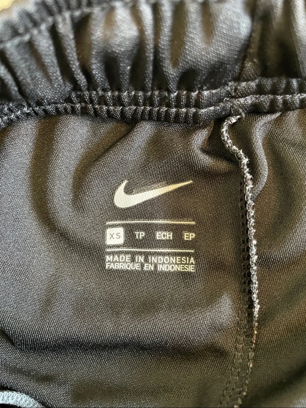 Nike Kids Black Athletic Track Pants with Gray Accent XS